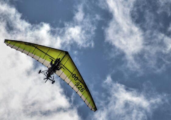 Man kommt dem Gefühl wie ein Vogel zu fliegen nur schwer näher als beim Hanggleiter fliegen.