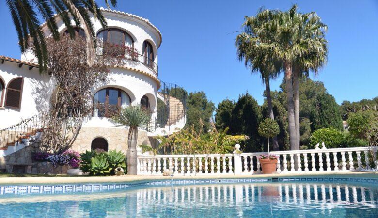 Das Traumhaus besitzen - Wie wäre es mit einem Pool?