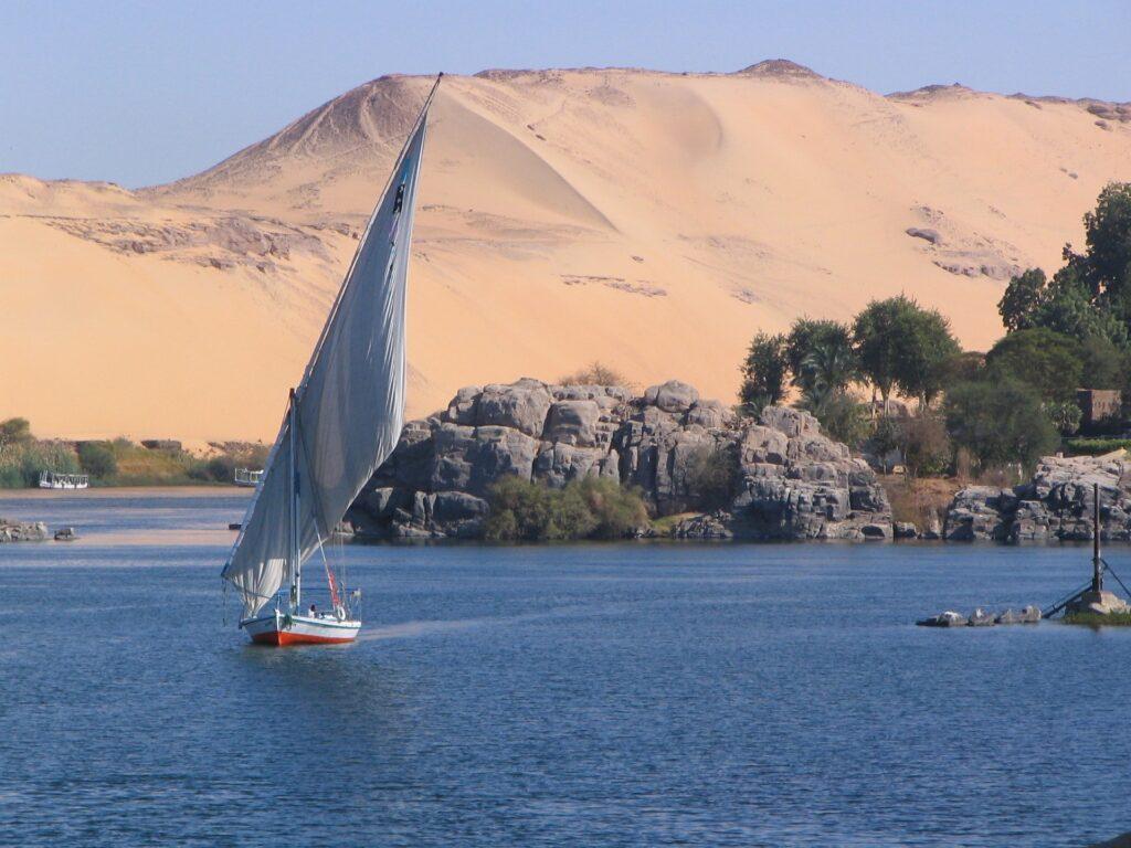 Sehenswürdigkeiten in Ägypten - Der Assuan Staudamm